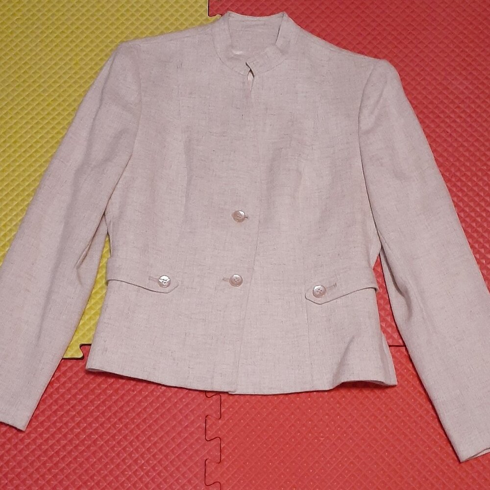 "Arenzano" (Gary Stuart) linen jacket & skirt suit